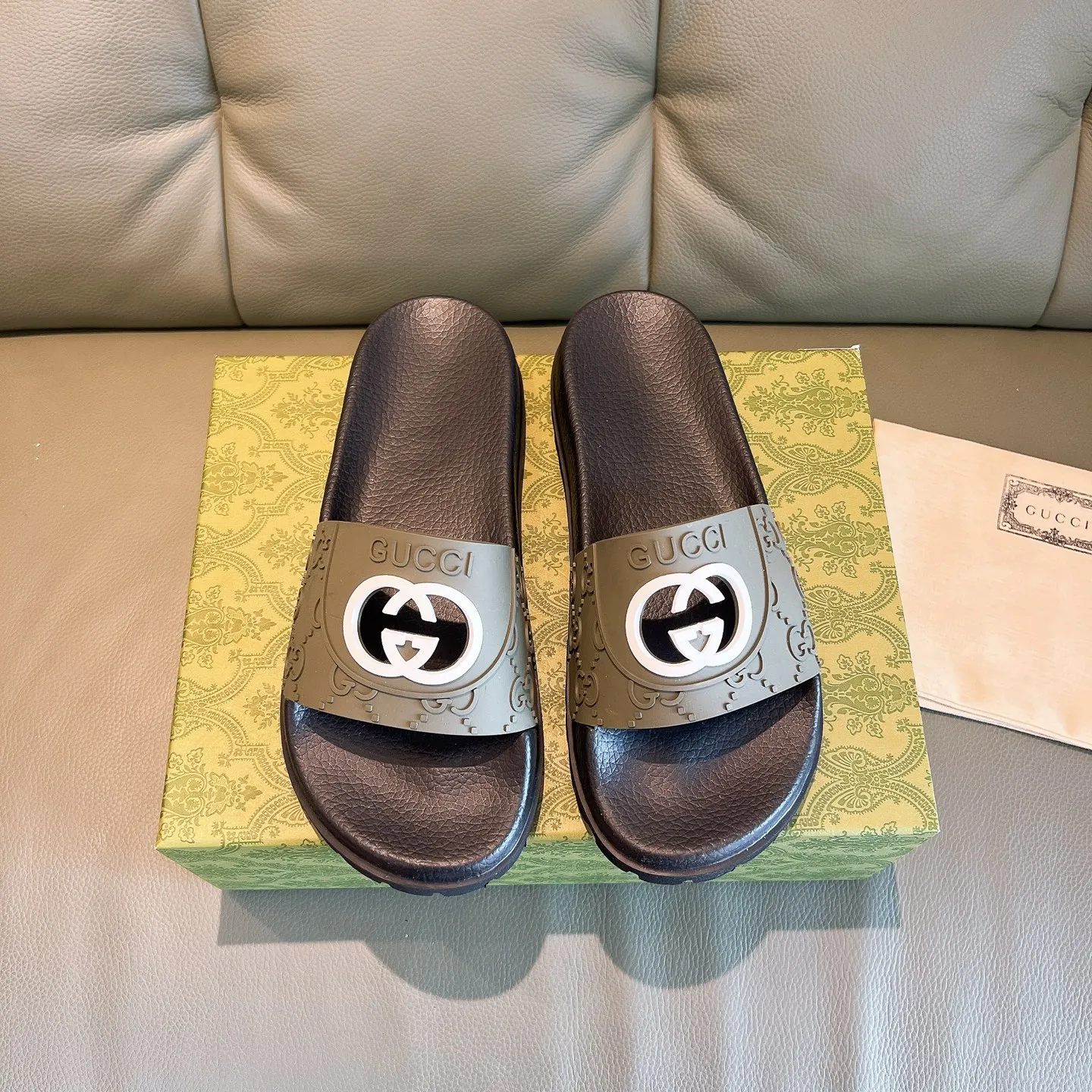 Men's Men's Shoes 130🐮🐮Gucci Gucci Slippers Gucci 2024 latest beach sandals slippers Original molding double G LOGO Original molding consistent Outsole: Men's Men's Shoes u double-layer outsole Size: 35-46